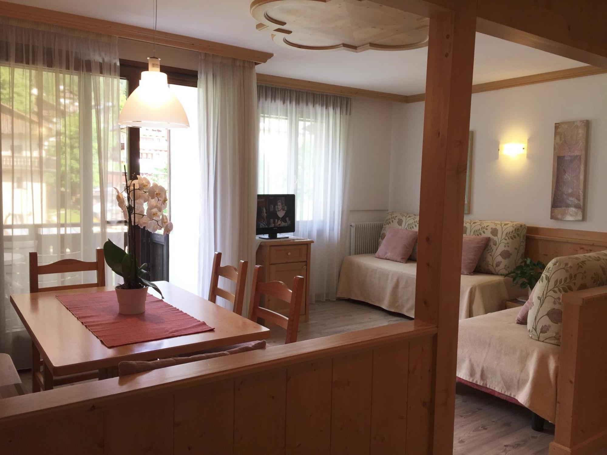 Parkhotel Ladinia San Vito di Cadore Ruang foto