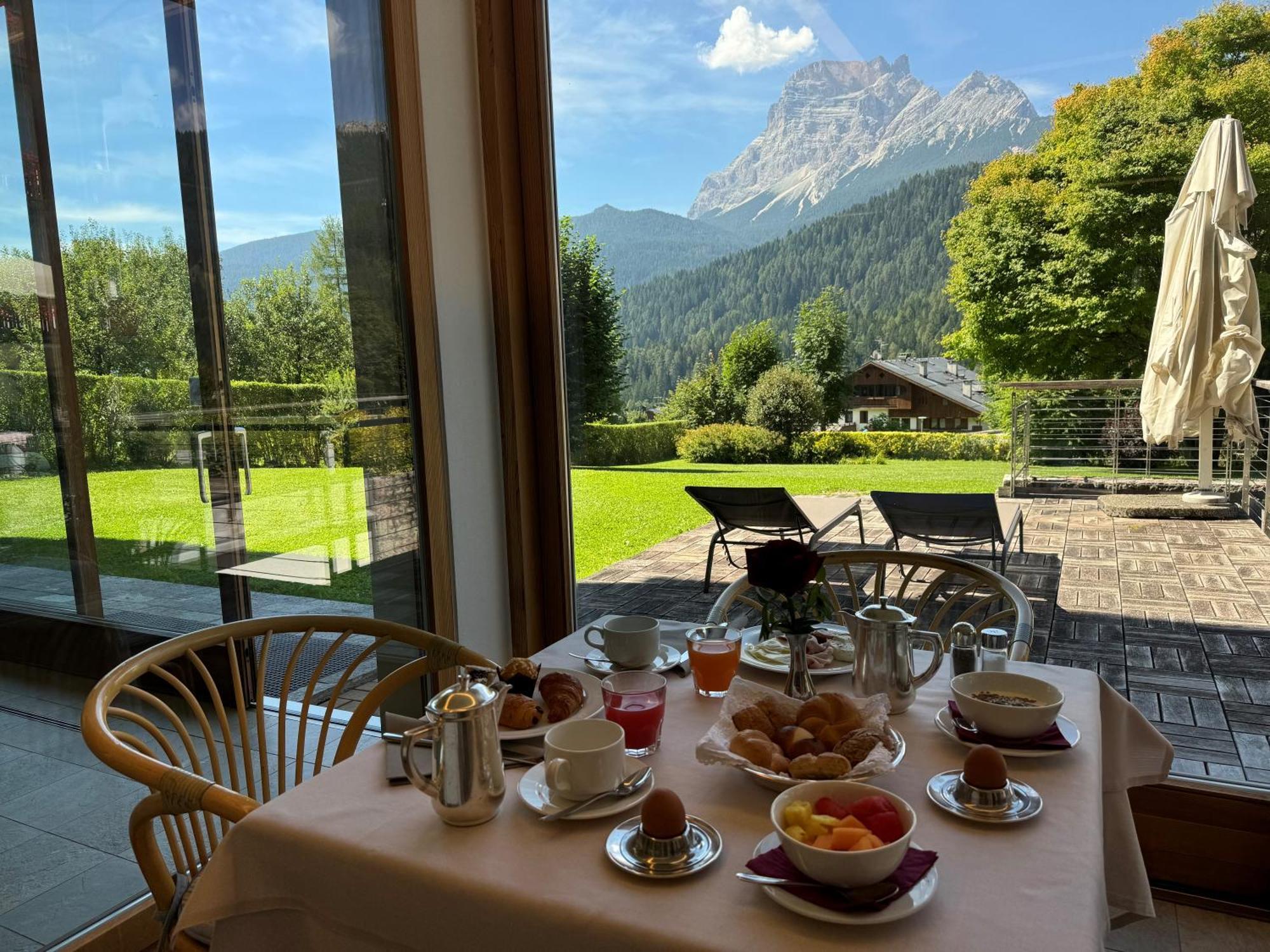 Parkhotel Ladinia San Vito di Cadore Bagian luar foto