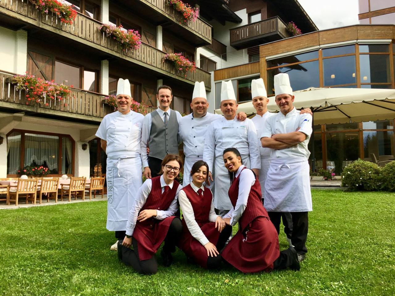 Parkhotel Ladinia San Vito di Cadore Bagian luar foto
